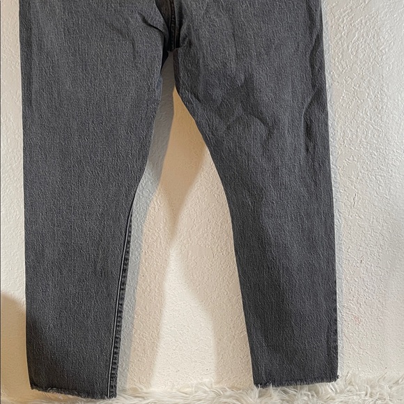 LEVI’S High Rise Button Fly Denim Jeans Raw Hem Size 32 - Picture 6 of 10